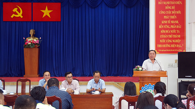 Đồng chí Ngô Hệ Chính phát biểu, chỉ đạo Hội nghị